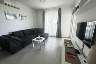 016 2030 77 Rogoznica modern two bedroom apartment for sale