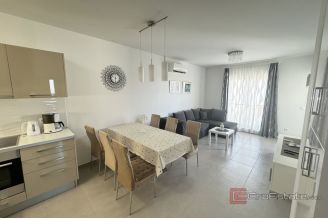 016 2030 77 Rogoznica modern two bedroom apartment for sale