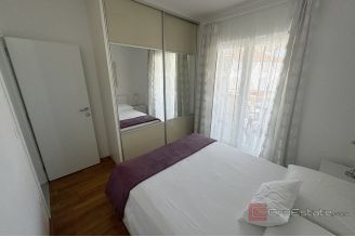 016 2030 77 Rogoznica modern two bedroom apartment for sale