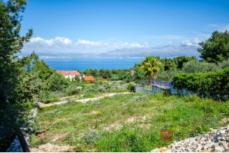 07 2013 181 Brac building plot sea view for sale