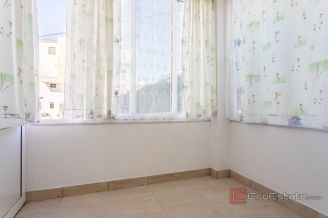 009 5317 30 Split Area house with sea view for sale