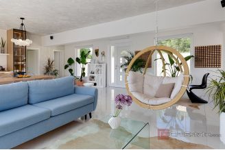 020 2049 06 Zadar Luxury villa in an idyllic location for sale