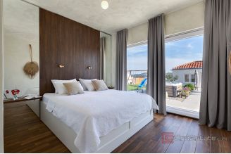 020 2049 06 Zadar Luxury villa in an idyllic location for sale