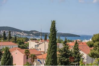 016 2030 79 Trogir Modern Two bedroom apartment for sale
