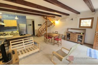 012 2047 23 Lastovo Stone house near the sea for sale
