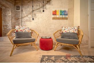 020 2049 07 Island of Hvar Stone house near the sea for sale