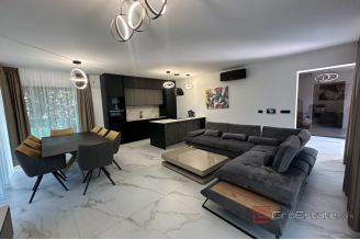 016 2043 127 Zadar Luxury villa with pool for sale