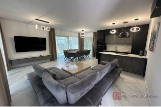 016 2043 127 Zadar Luxury villa with pool for sale