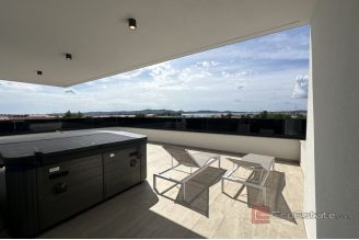 016 2043 127 Zadar Luxury villa with pool for sale