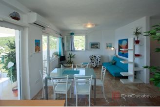 018 2031 138 Marina Apartment house with an open sea view for sale