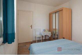 018 2031 138 Marina Apartment house with an open sea view for sale