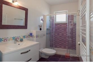 018 2031 138 Marina Apartment house with an open sea view for sale