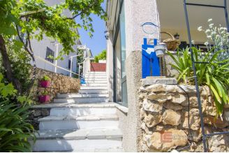020 2031 139 Ciovo House in the second row to the sea for sale