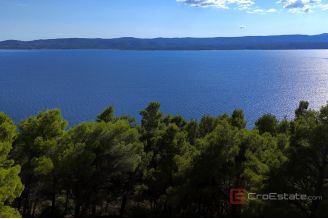 011 2029 80 Omis Building land with a sea view for sale