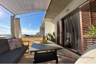 016 2049 08 Island of Hvar One bedroom apartment with a sea view for sale