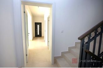 018 2021 391 Rogoznica Modern villa with pool and a sea view for sale