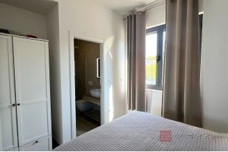 018 2021 391 Rogoznica Modern villa with pool and a sea view for sale