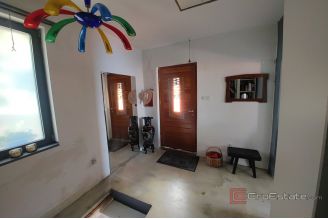 011 2021 392 sibenik house in old center with sea view for sale