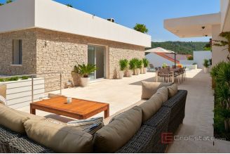 26 2013 183 Brac Modern villa sea view for sale