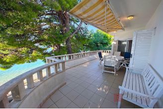 020 2021 394 Makarska House in the first row to the sea sale