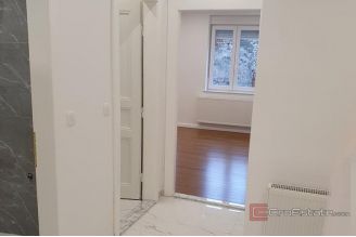 008 2045 43 Zagreb Three bedroom apartment in the city center for sale