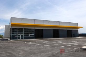 010 Kaštela Commercia office space in the economic zone for rent