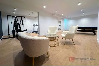 020 2031 144 near split modern villa with pool for sale