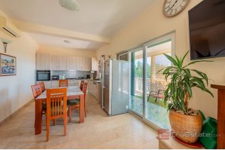 020 2031 147 Family house with an open sea view for sale