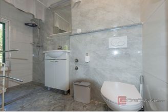 020 2031 147 Family house with an open sea view for sale