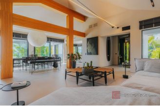 018 2044 33 Korcula Luxury villa in the first row to the sea for sale