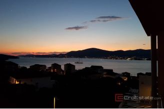 012 2049 11 Ciovo Three bedroom apartment with a sea view for sale