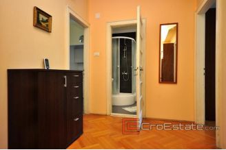 Apartment_Split_16