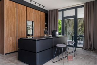 020 5324 30 Umag Luxury villa with pool sale