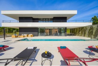 020 5324 30 Umag Luxury villa with pool sale