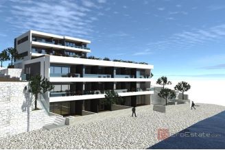 007 2036 115 Split area Two story apartment first row to the sea sale