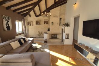 019 2047 28 Sibenik Modern villa with pool for sale