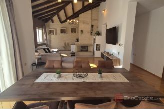 019 2047 28 Sibenik Modern villa with pool for sale