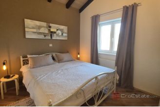 019 2047 28 Sibenik Modern villa with pool for sale