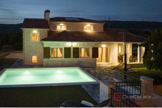 019 2047 28 Sibenik Modern villa with pool for sale