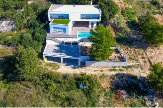016 2016 625 Omis Newly built willa with pool and a sea view for sale