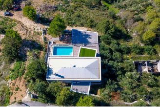 016 2016 625 Omis Newly built willa with pool and a sea view for sale