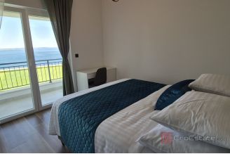 016 2016 625 Omis Newly built willa with pool and a sea view for sale