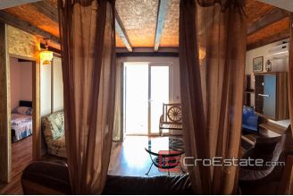 19 4245 30 Omis house for sale swimming pool sea view