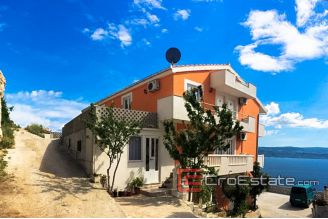 19 4245 30 Omis house for sale swimming pool sea view