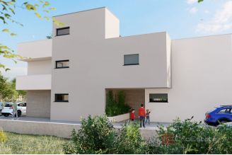 007 2047 03a Kastela Three bedroom apartment with yard for sale