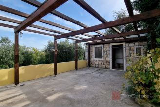 005 2041 86 Ugljan House with an open sea view for sale