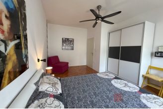 016 2049 12 Kastela Three bedroom apartment for rent