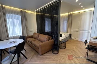 010 2045 48 Split Center Modern studio apartments for sale