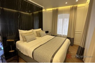 010 2045 48 Split Center Modern studio apartments for sale