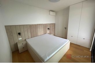 010 1024 13 Rijeka Two bedroom apartment with sea view for sale